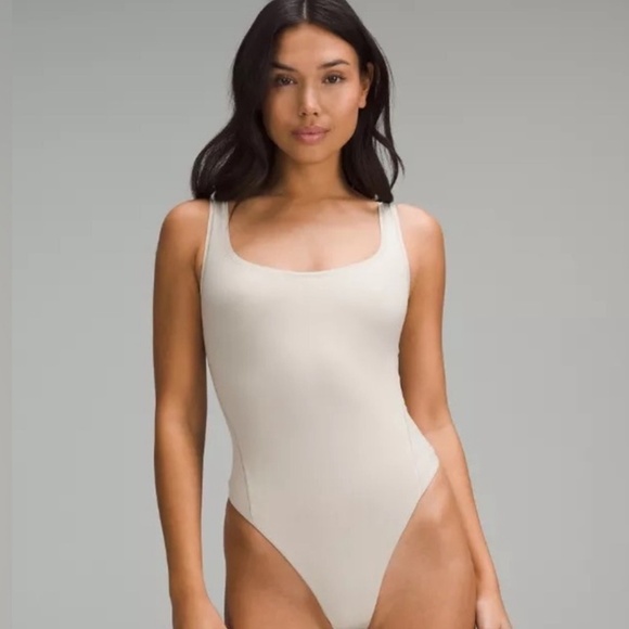 Lululemon wundermost ultra-soft nulu square neck sleeveless bodysuit - Picture 1 of 2
